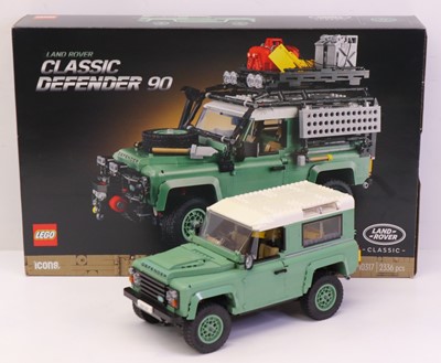 Lot 56 - Lego Icons No.10317 Classic Land Rover...