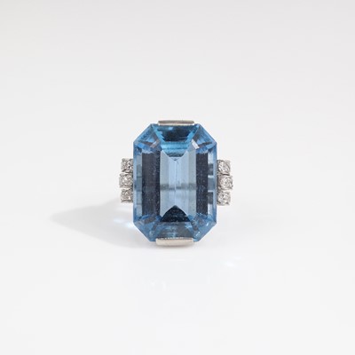 Lot A white metal Art Deco style aquamarine and...
