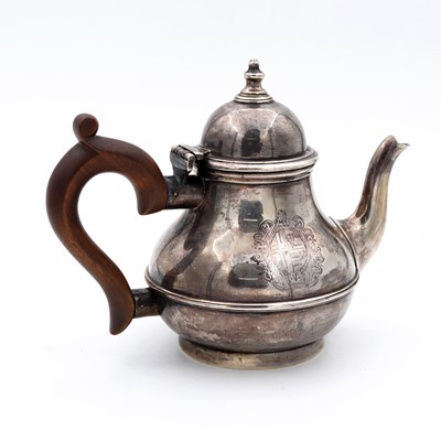 Lot 83 - A George I style silver bachelors teapot, of...