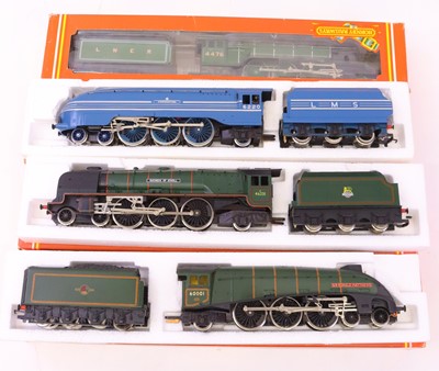 Lot 553 - Four Hornby 1980s 00 gauge locos, to include...