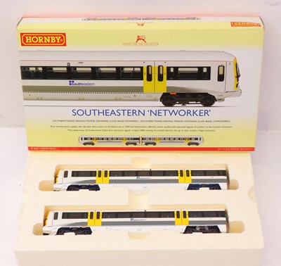 Lot 576 - A Hornby 00 gauge R2603 South Eastern...