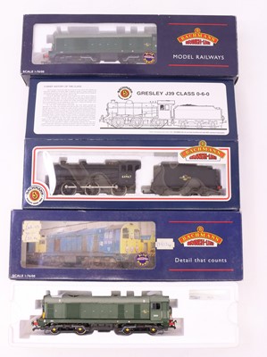 Lot 423 - Three Bachmann 00 gauge locos to include a J39...