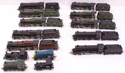 Lot 452 - One tray containing various 00 gauge unboxed...