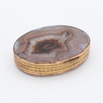 Lot 123 - A George III brass bound and polished agate...