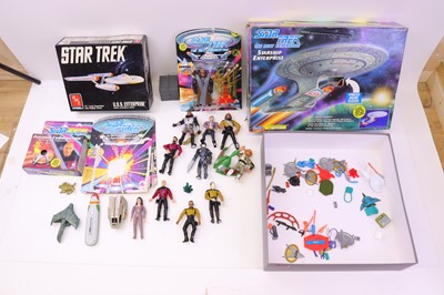 Lot 298 - Collection of Star Trek related collectables...