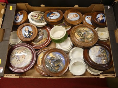 Lot 123 - A collection of 19th century Prattware pot...