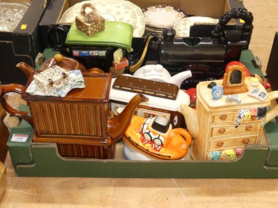 Lot 139 - A collection of novelty teapots, to include an...