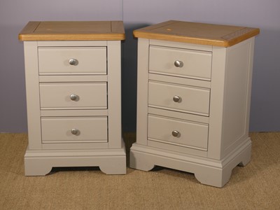 Lot 717 - A pair of contemporary soft grey painted and...