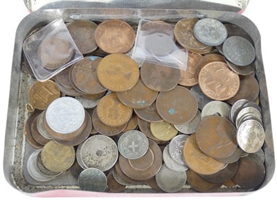 Lot 197 - A collection of British and world coinage, to...