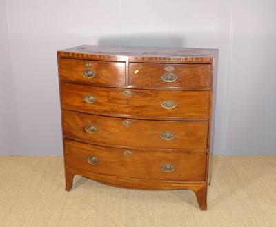 Lot 611 - A Regency mahogany and crossbanded bow-front...