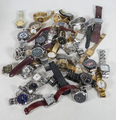 Lot 225 - A collection of fashion watches