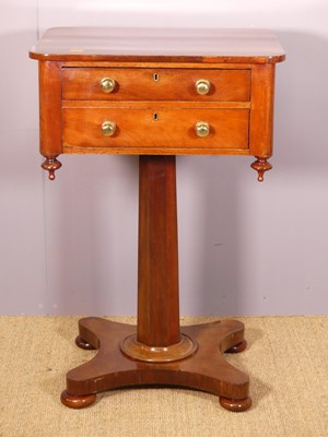 Lot 658 - An early Victorian mahogany round-cornered two-...