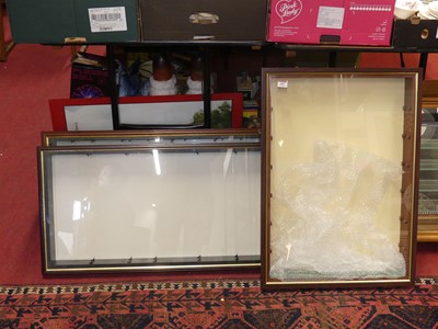 Lot 182 - A group of three contemporary model railway...