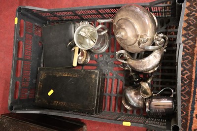 Lot 287 - A collection of silver-plated wares, to...
