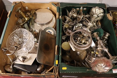 Lot 297 - A collection of metalware, to include a pair...