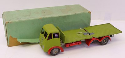 Lot 261 - Shackleton FG6 wheeled Foden flatbed clockwork...