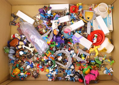 Lot 305 - One tray containing various plastic, lead and...