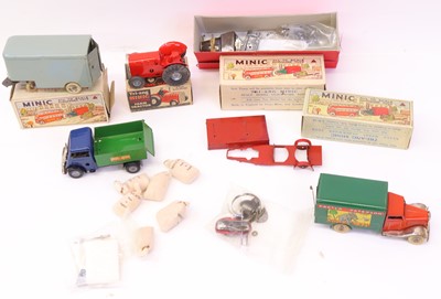 Lot 247 - Triang Minic Tinplate clockwork small group of...