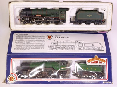 Lot 430 - Two 00 gauge Bachmann Branch-Line locos &...