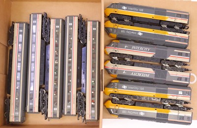 Lot 632 - Hornby 00 gauge HST power/dummy & coaches: 2 x...