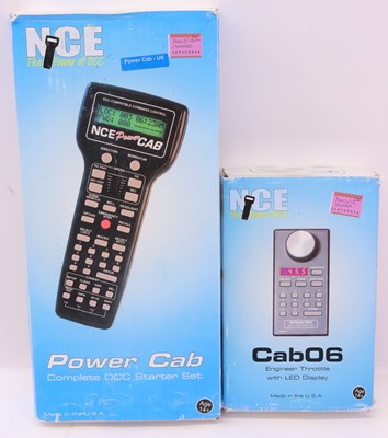 Lot 650 - Control units: NCE Power Cab DCC starter set...