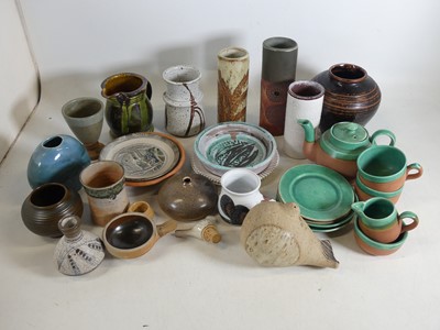 Lot 73 - A collection of studio pottery, to include a...