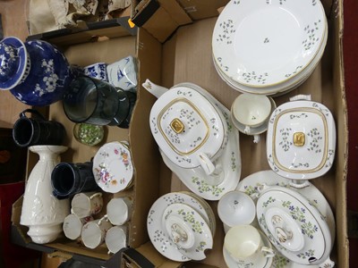 Lot 150 - A collection of ceramics, to include a 19th...