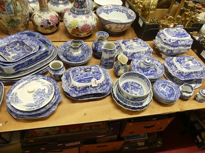 Lot 163 - A collection of blue and white...