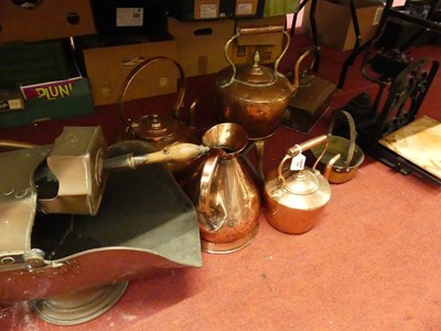 Lot 180 - A collection of metalware, to include a...