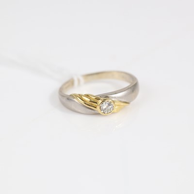 Lot 333 - An 18ct white gold diamond solitaire ring, the...
